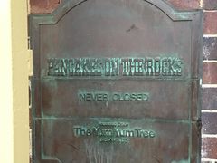 -Pancakes on the rocks(Darling Harbour)
