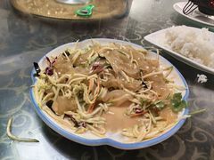 -一口猪海鲜浑锅·东北家常菜