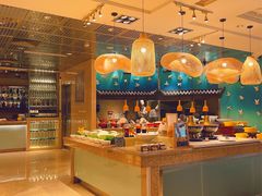 自助取餐区-咖啡苑自助餐厅·中国大饭店