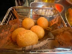 -BHC炸鸡(明洞总店)