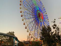 -七彩云南欢乐世界