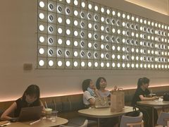 大堂-Tims天好咖啡·贝果(雁展路万象天地店)