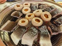 -围炉肉舍•炭烤活鳗•丹东海鲜烤肉(步行街店)