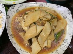 蘑菇肉片-口口香小吃店