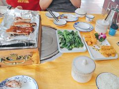 -东方之猪四更烤乳猪(金垦总店)