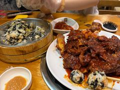 -喇喇排骨火锅·传统韩式脊骨汤(望京西园总店)