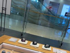 -Apple授权专营店(宝山万达店)