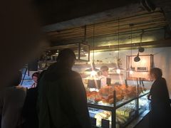 面包甜点陈列柜-仙峰天然面包(迎宾路店)