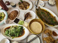 -梅利汴京烤鸭•开封豫菜地标店(晋安路店)