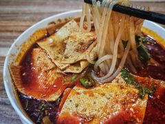 -老字号杨坡红油米线腊汁肉夹馍(东四道巷店)
