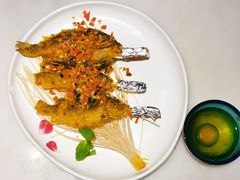 香酥禾花鱼-佬麻雀·剁椒鱼头(京基KK One店)