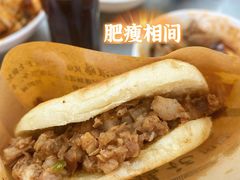 -杨记灌肠(食品街店)