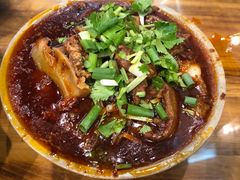 -谢老五跷脚牛肉·非遗传承店