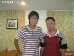 球星祝阵呀呵呵-兄弟联果木炭烤翅·50年家传鸡翅秘方