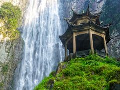 -刘伯温故里景区百丈漈
