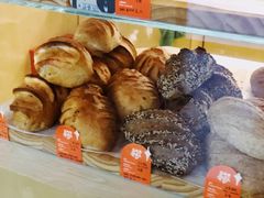 -老梦面包CHEZMOREL(麦子店)