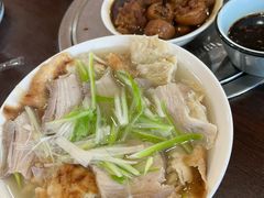 -金卯白肉罩火烧
