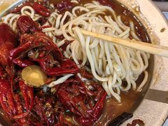 -辣盆盆麻辣小龙虾(哈尔滨总店)