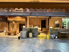 -华冠悠岚·庭院餐厅(青城后山店)