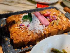面包诱惑-弄堂里(西溪龙湖天街店)