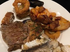 -圣丰索菲特·2 On 988 Café 自助餐厅