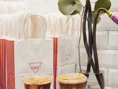 燕麦奶桂花拿铁-Manner Coffee(中国凤凰大厦店)
