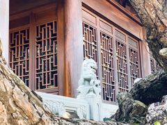 -龙华寺