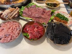 -岗上渣渣老火锅(两路口店)