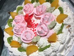 -红宝石·鲜奶小方·海派西点房(金杨店)