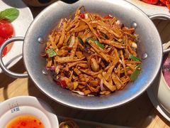 -黄鹤天厨·泡椒田鸡创始者(莲花店)