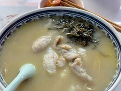 招牌黄鱼面-明呈黄鱼面馆(斜土路店)