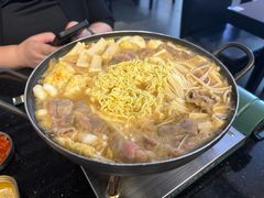 -炙韩料理·部队锅专门店