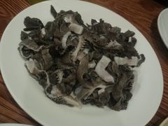 -清真吴记门钉肉饼·喜多利