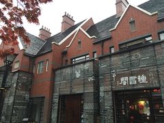 -钟书阁(松江泰晤士小镇店)