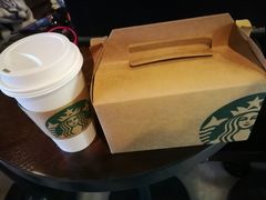 -星巴克(南通海安文峰大世界店)