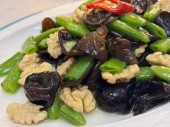 -三江源美食城