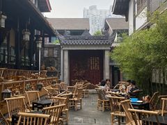 -成都保利公园皇冠假日酒店(熊猫基地店)