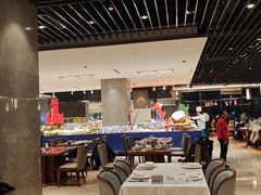 -武汉世茂希尔顿酒店·汇·全日餐厅