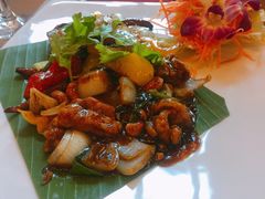 腰果炒鸡肉-Daddy Nimman Chiang Mai