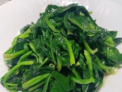 清炒菠菜-披云云小馆·味道江湖(姚家园万象汇店)