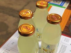 -果松木炭酸菜铜火锅·外婆参鸡汤