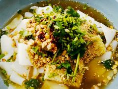 石河子风味凉皮-董小西的凉皮和椒麻鸡(三元桥店)