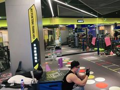 -贝菲特游泳健身(徐泾店)