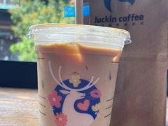 -瑞幸咖啡(横琴中央汇店)