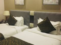 -上海如意智慧酒店(上海科学院店)