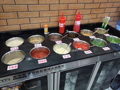 自助调料区-濠轩阁特色生蚝火锅(水湾路店)