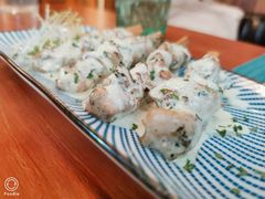 炭烤鸡肉串配酸奶黄瓜酱-帕歌西班牙餐厅paco tapas
