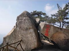 -罗田薄刀峰风景区