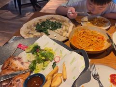 -JINNS锦时 steak&pizza(浸信会礼拜堂旧址店)