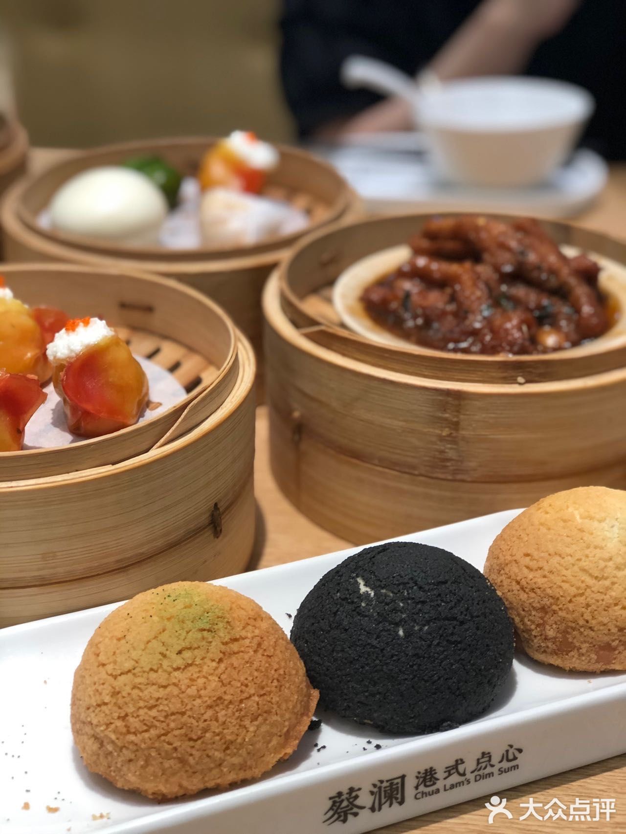 蔡澜喊你玩飞盘🥏啦！快来加入一起玩吧～